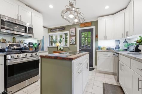 30 Swan Street Lambertville NJ 08530