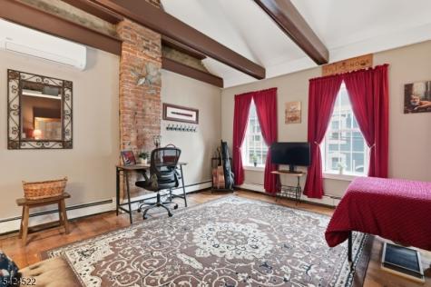 30 Swan Street Lambertville NJ 08530