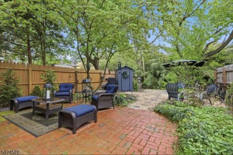 30 Swan Street Lambertville NJ 08530