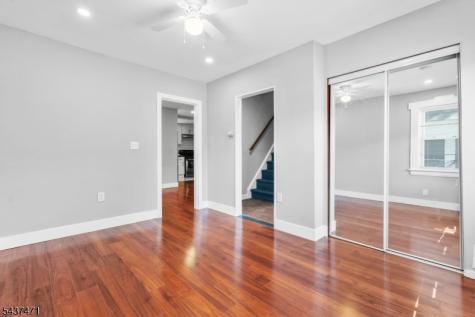 81 Kuna Terrace Irvington NJ 07111