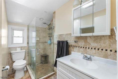 81 Kuna Terrace Irvington NJ 07111