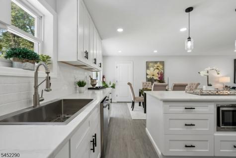 26 Hunterdon Road West Orange NJ 07052