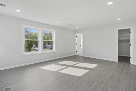 26 Hunterdon Road West Orange NJ 07052