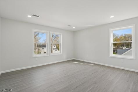26 Hunterdon Road West Orange NJ 07052