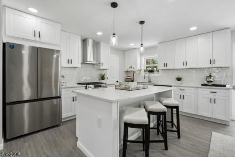 26 Hunterdon Road West Orange NJ 07052