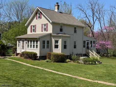 10 Bellows Lane Montville NJ 07082