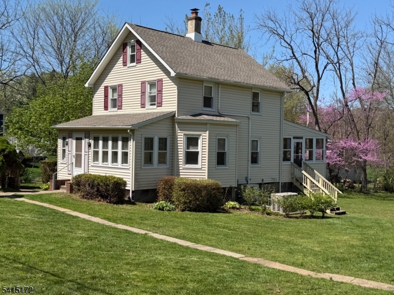 10 Bellows Lane Montville NJ 07082