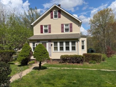 10 Bellows Lane Montville NJ 07082