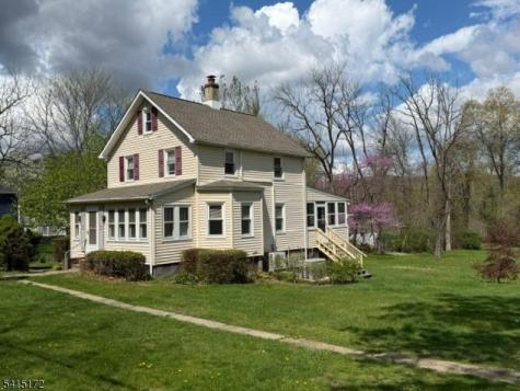 10 Bellows Lane Montville NJ 07082