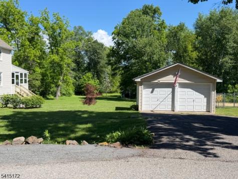 10 Bellows Lane Montville NJ 07082