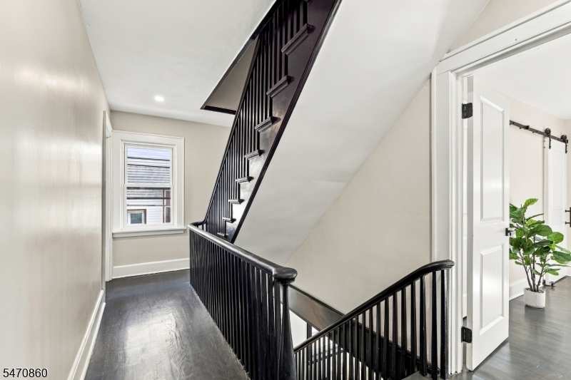 60 Warrington Place East Orange NJ 07017