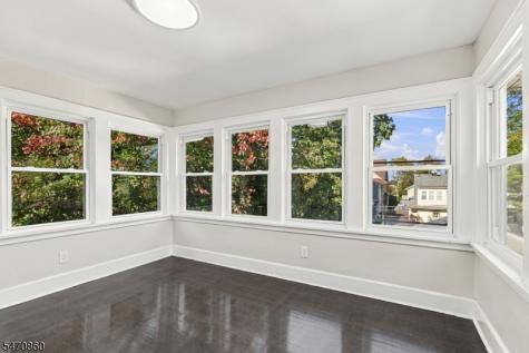 60 Warrington Place East Orange NJ 07017