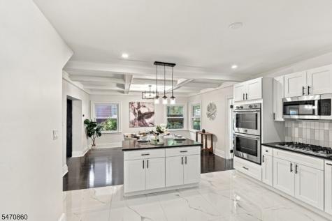 60 Warrington Place East Orange NJ 07017