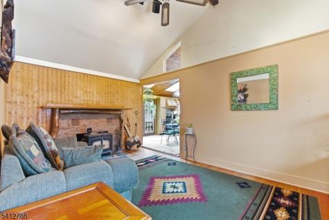 543 Lakeside Avenue Hopatcong NJ 07821