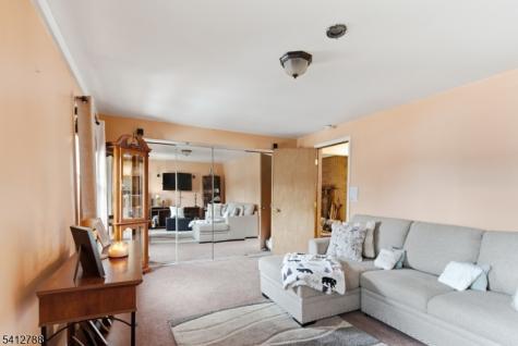 543 Lakeside Avenue Hopatcong NJ 07821