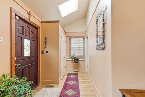 543 Lakeside Avenue Hopatcong NJ 07821