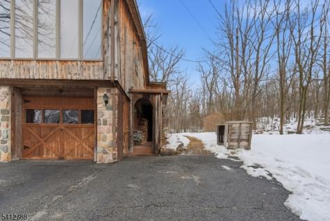 543 Lakeside Avenue Hopatcong NJ 07821