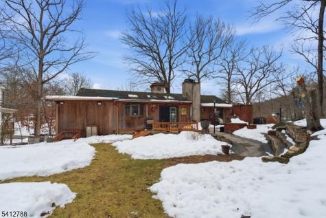 543 Lakeside Avenue Hopatcong NJ 07821