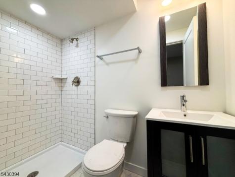 438 Lawrence Street Burlington NJ 08016