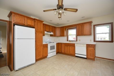 12 Church Street Wharton NJ 07885