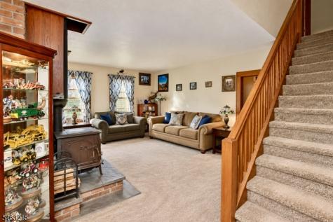 46 Central Avenue Butler NJ 07405