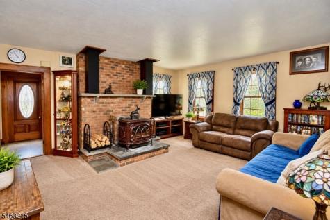 46 Central Avenue Butler NJ 07405