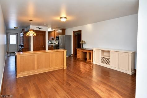 46 Central Avenue Butler NJ 07405