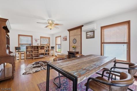 337 Johnsonburg Road Hope NJ 07825