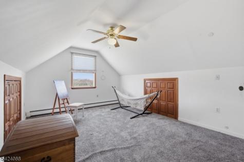 337 Johnsonburg Road Hope NJ 07825