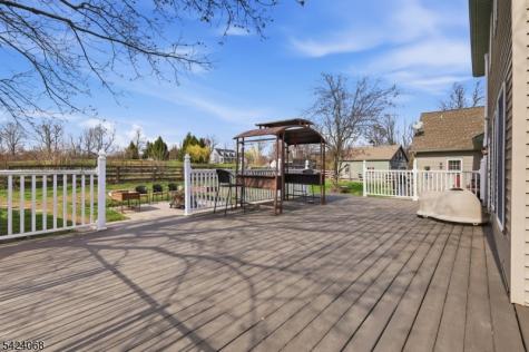 337 Johnsonburg Road Hope NJ 07825