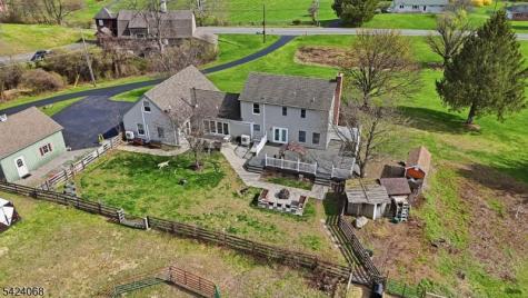 337 Johnsonburg Road Hope NJ 07825