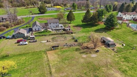 337 Johnsonburg Road Hope NJ 07825