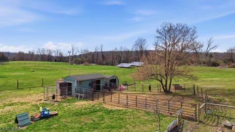 337 Johnsonburg Road Hope NJ 07825