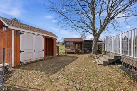 337 Johnsonburg Road Hope NJ 07825