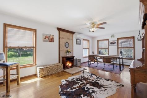 337 Johnsonburg Road Hope NJ 07825