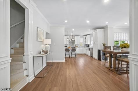 152 Murray Hill Boulevard Berkeley Heights NJ 07974