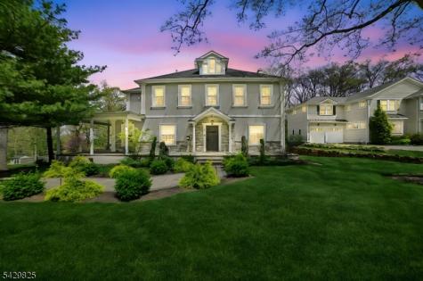 152 Murray Hill Boulevard Berkeley Heights NJ 07974