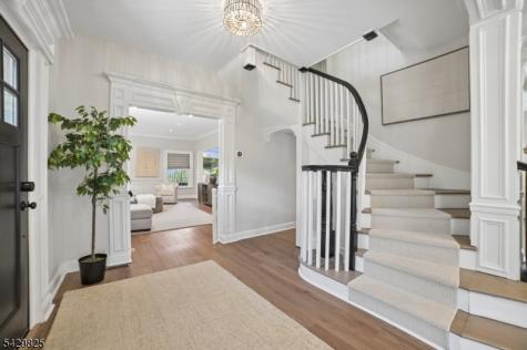 152 Murray Hill Boulevard Berkeley Heights NJ 07974
