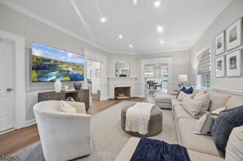 152 Murray Hill Boulevard Berkeley Heights NJ 07974
