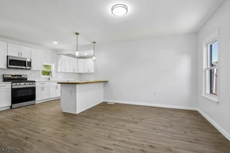 87 Edison Avenue Nutley NJ 07110