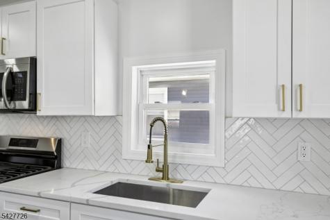 87 Edison Avenue Nutley NJ 07110