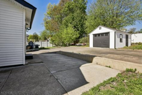 87 Edison Avenue Nutley NJ 07110