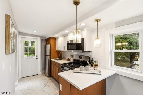 1 Lorelei Road West Orange NJ 07052