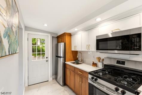 1 Lorelei Road West Orange NJ 07052