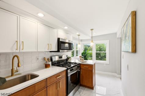 1 Lorelei Road West Orange NJ 07052