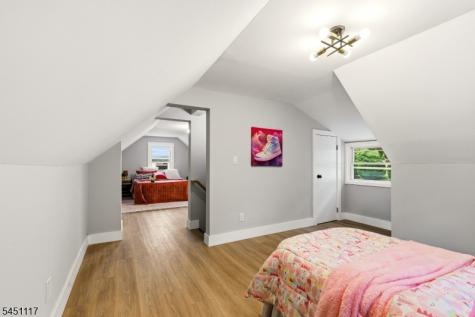 1 Lorelei Road West Orange NJ 07052
