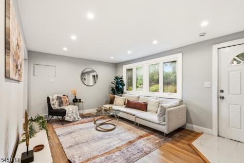 1 Lorelei Road West Orange NJ 07052