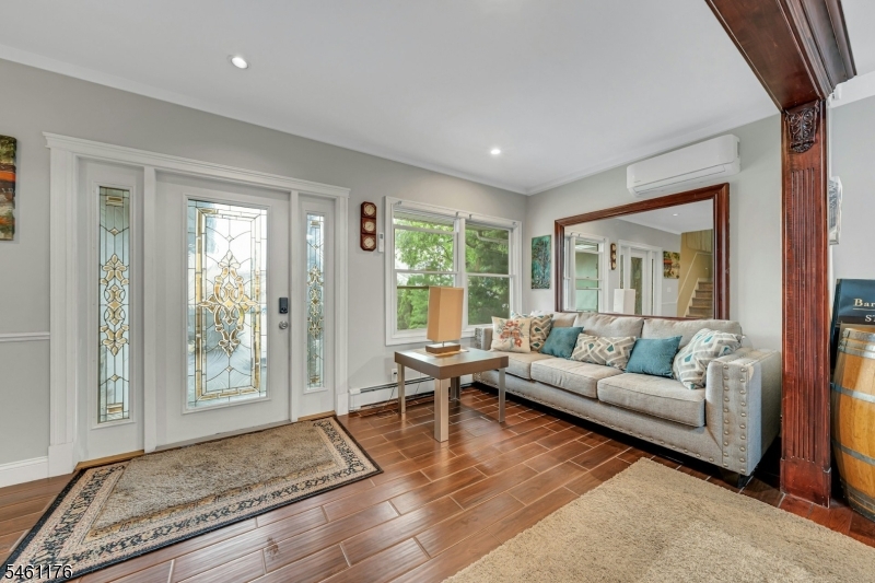 444 Riverside Avenue Lyndhurst NJ 07071