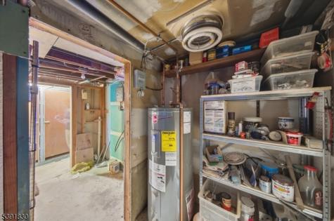 193 Monroe Trail Hopatcong NJ 07843
