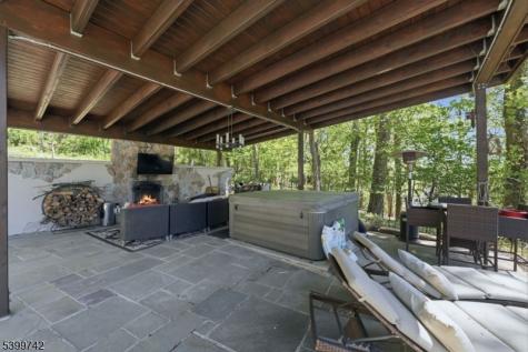 38 Farview Road Millburn NJ 07041